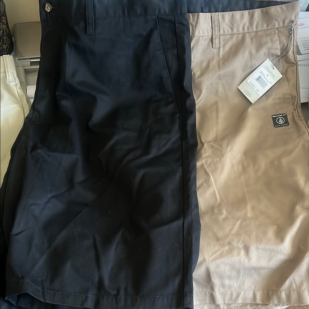 Men's Black and Tan Shorts